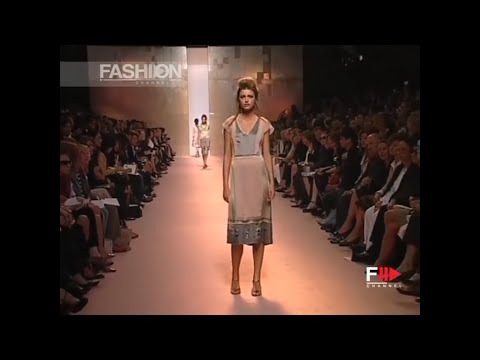 Alberta Ferretti spring-summer 2006 OFFICIAL AND ORIGINAL VIDEO