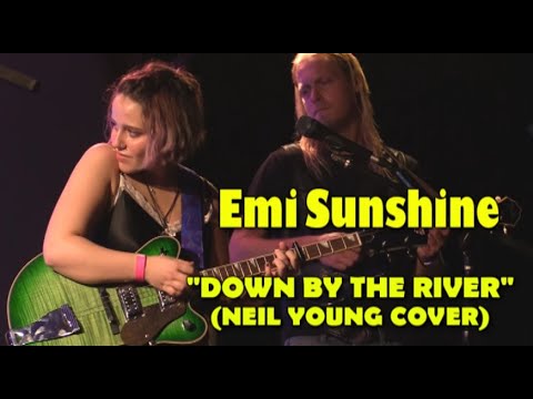 🌸 𝐄𝐦𝐢𝐒𝐮𝐧𝐬𝐡𝐢𝐧𝐞 𝐚𝐧𝐝 𝐓𝐡𝐞 𝐑𝐚𝐢𝐧 🌸 "Down By The River" (Neil Young Cover) Live 8/6/22 Seymour, IN
