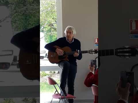 Yves Duteil Prendre Un Enfant 1er mai 2022 Salon du livre de Saint-Gervais (Vendée)