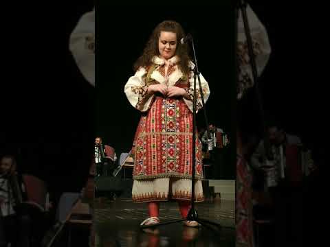 Teodora Šalaka- Biljana platno beleše-Narodni orkestar i pevačka grupa KUD-a Bor