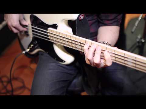 Bass dexterity exercise by Damian Keyes / DKMA Godalming bass lessons