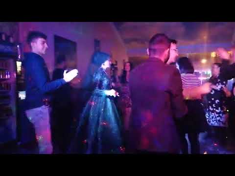 Mısırlar saçak saçak MÜZİSYEN ÖZLEM ÖKTEN AKŞEHİR düğünleri Mavi bahçe kafe Yusuf & inci çelik