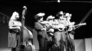 Bill Monroe & Bluegrass Boys Crying Holy live 1963