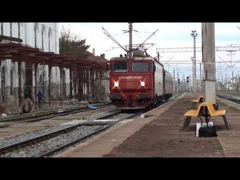 Tren R5732 Cacica - Suceava soseste in Suceava cu EA800  - 27.10.2017