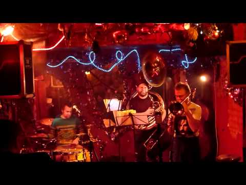 König Gong - The Yellow Snow Crystals - live