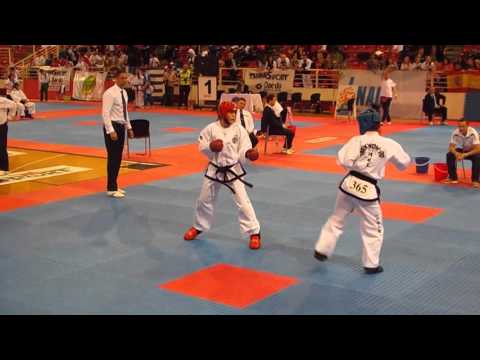 Tsaousoglou Paraskevi (GRE) v Caoimhe Keogh (IRL) - Junior Female 16-17  -64kg Sparring