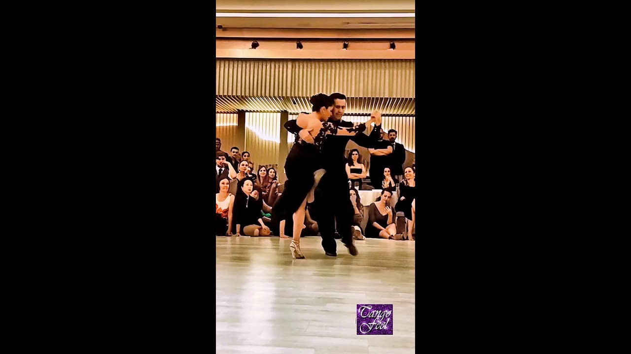 Video thumbnail for Vanesa Villalba and Facundo Pinero – Cuatro Palabras #Shorts #VanesayFacundo