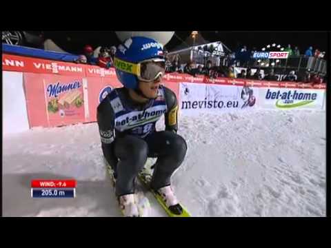 Maciej Kot - Harrachov 2013 - 205m (Q)