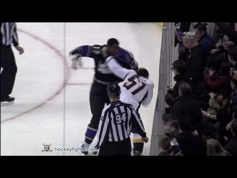 Francis Bouillon vs Wayne Simmonds