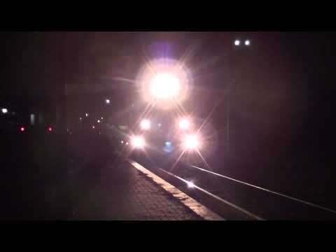 IR1837 Iasi - Timisoara Nord pleaca din Suceava tras de L.E. 40-0394-3 - 18.11.2012