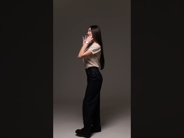 Чоботи жіночі шкіряні байка хутро 592641 Чорний Футболка жіноча 594346 Бежева