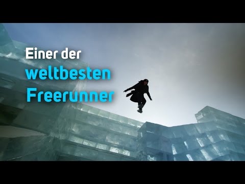 Achtung, Rutschgefahr: Deutscher Freerunner in einer Stadt aus Eis