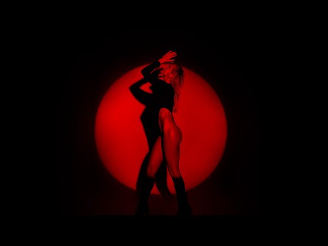 Dara Rolins ft. Unique Quartet - PENA (prod. Maiky Beatz) |OFFICIAL VIDEO|