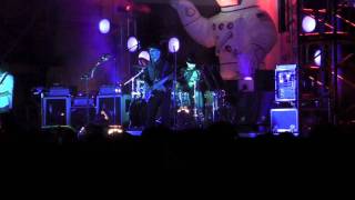 Primus &#39;Over the Electric Grapevine&#39; live at Vibes 2010