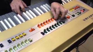 Video thumbnail for Farfisa Professional test by Synthguru