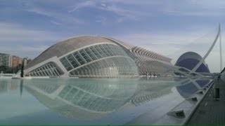 preview picture of video 'The City of Arts and Sciences, Valencia, Spain'
