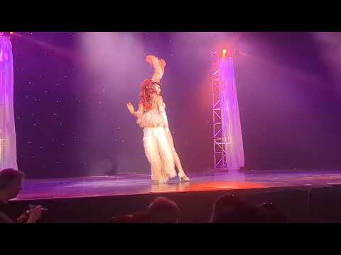 performer video img