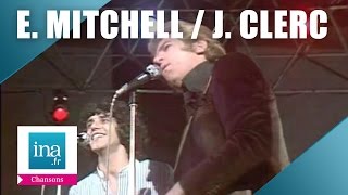 Eddy Mitchell et Julien Clerc "C'est un rocker" (live officiel) | Archive INA