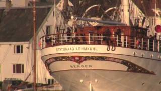 preview picture of video 'Statsraad Lehmkuhl ankommer Haugesund havn'