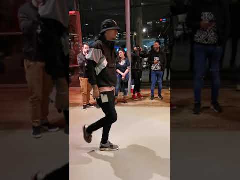 Les Twins - Workshop Rotterdam 2020 Part 3 (Larry) Lau loves the little dancer