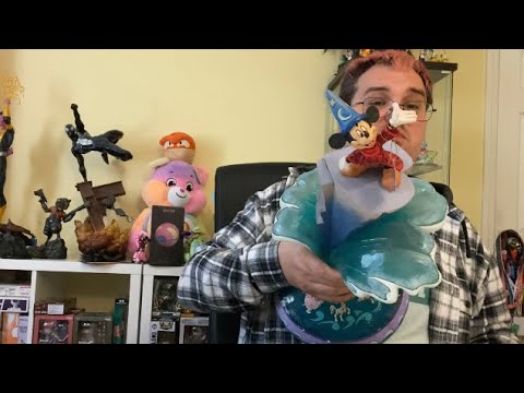 Disney Traditions Sorcerer’s Apprentice Mickey Mouse Summit of Imagination Statue Review & Unboxing
