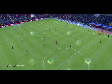 FIFA 19 Suarez tight angle volley
