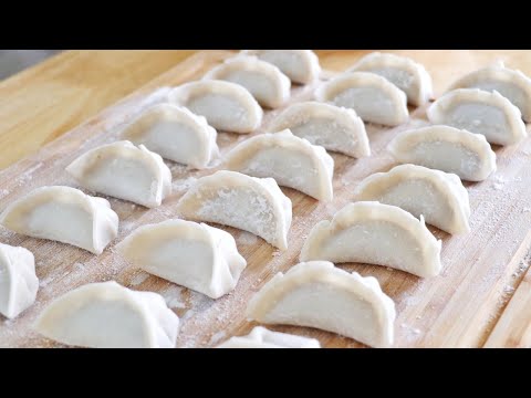 How to Wrap Chinese Dumplings 🥟 #Shorts "CiCi Li - Asian Home Cooking"