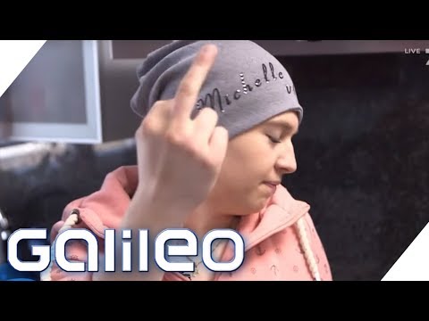 download lagu mp3 mp4 Tourette Syndrom, download lagu Tourette Syndrom gratis, unduh video klip Tourette Syndrom