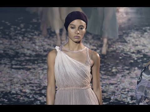 DIOR Spring Summer 2019 Highlights Paris - Fashion Channel