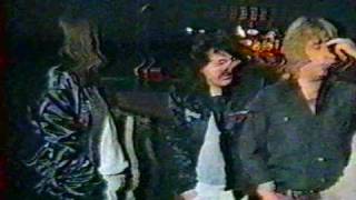Status Quo interview from 84, some crazy fans and part of the Going downtown tonight.mpg