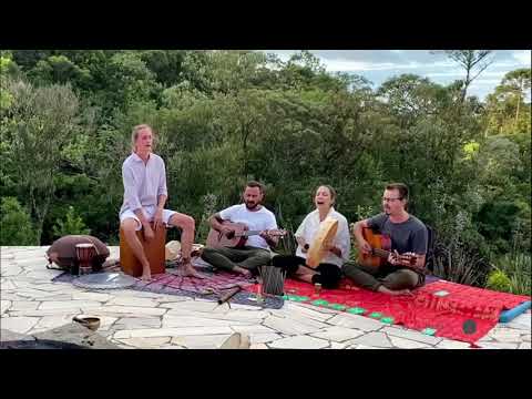 Ere Aya Huni Kuin - daAlma e convidados