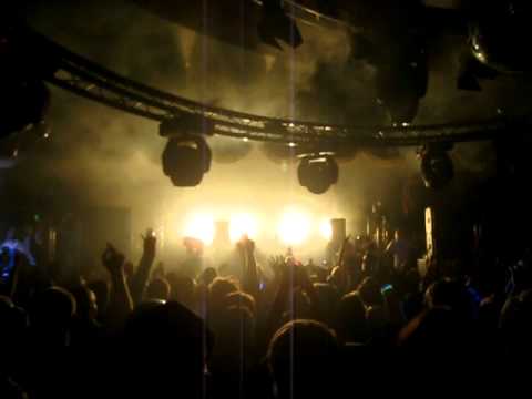 Mat Zo - Superman (Above & Beyond @ Fredan Tivoli, Helsinki)