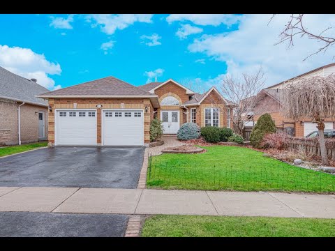 3432 Garrard Road, Whitby