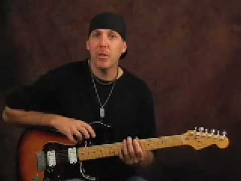 Solo electric guitar lesson arpeggio blues rock over chords