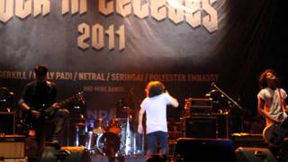 Download lagu Paniki Hate Light - No Phone No Address Live at Rock In Celebes 2011 (HD) mp3