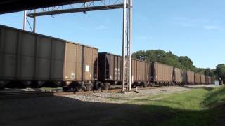 preview picture of video 'Coal train gets a green signal in Stockbridge, GA'