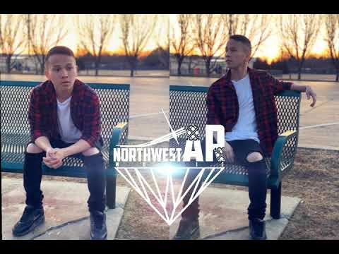 Vichai Lee - Thawj Tug Hlub