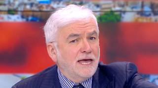 Féminisme : "On a aujourd’hui ce type de discours dans l’espace public qui est effrayant" (P. Praud)