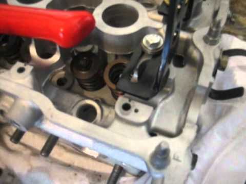 Enginebasics: How To Install Valve Springs.wmv