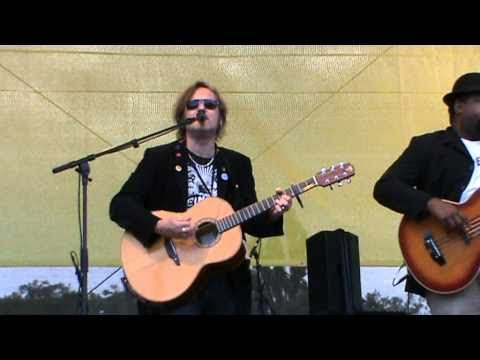 STOPPOK plus WORTHY Tanz