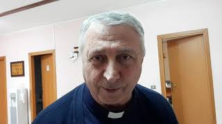 aiuti-della-caritas-gettati-per-strada