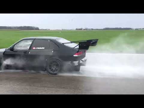Time Attack Car Aerodynamic Rooster Tail in Wet Conditions
