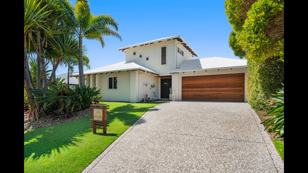 Real Estate For Sale 38 Balgownie Drive Peregian Springs , QLD