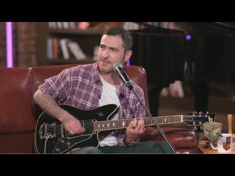 "ME TRELA"   ILIAS KOZAS  |  "ΜΕ ΤΡΕΛΑ"  ΗΛΙΑΣ ΚΟΖΑΣ - ΜΟΥΣΙΚΟ ΚΟΥΤΙ  - ΕΡΤ - 2022