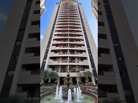 Vídeo do imóvel — Apartamento  com 156m², 4 quartos e 3 vagas MOBILIADO