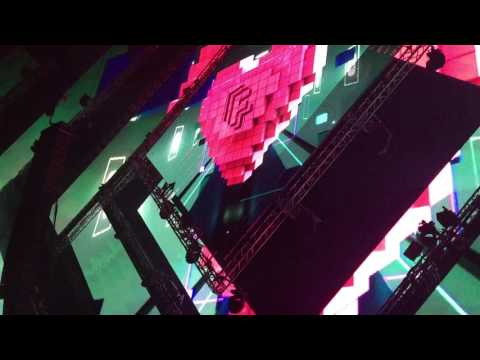 Dannic feat. Mahkenna - Alive