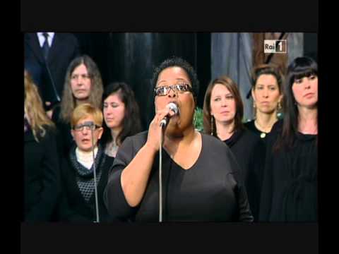 Anno Domini Gospel Choir_ feat.Lois Kirby_Power in the blood