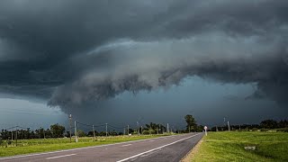 Risco de Tempestades ⛈️🌪🌧. Ventania no Litoral 🌬acima dos 100 km/h.