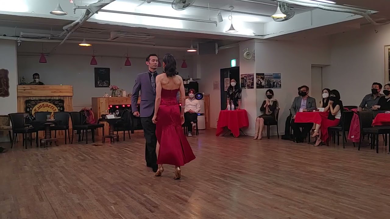 [Forever Tango - La Tablada] Miguel Calvo & Pelin Ercan