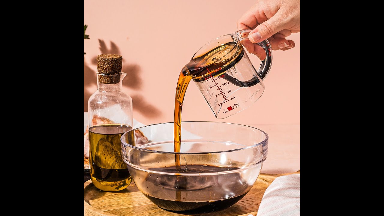 Dreamfarm Upcup Adjustable Measuring Cup